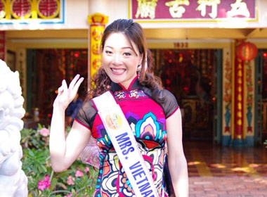 Mrs World 2009: Quy ba da nang hinh anh