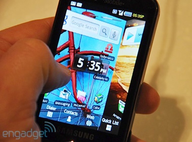 T-Mobile ban Samsung Behold II hinh anh