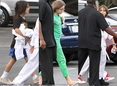 Cac con Michael Jackson di hoc judo hinh anh