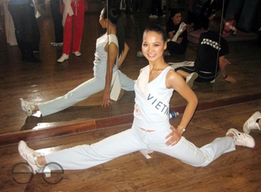 Tran Thi Quynh khoe tai the thao hinh anh