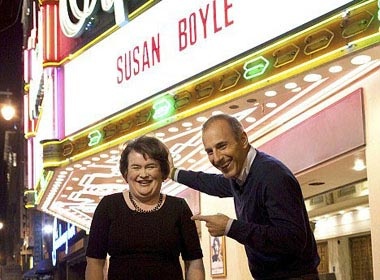Album dau tay cua Susan Boyle lap ky luc an tuong hinh anh