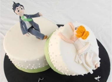 Banh ga-to mung... li di hinh anh