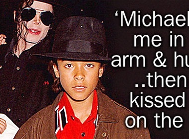 Michael Jackson khong lam dung tinh duc tre em hinh anh