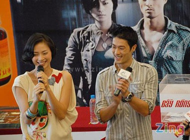 Ngo Thanh Van khoe toc moi hinh anh