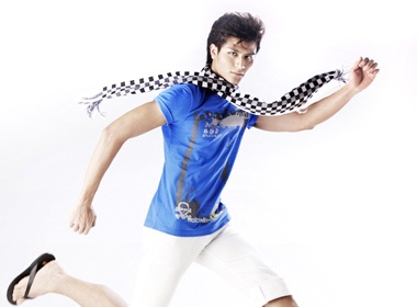 Vinh Thuy sang gia cho ngoi vi Mister International 2009 hinh anh