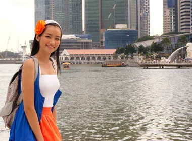 Truc Diem dao choi Singapore hinh anh