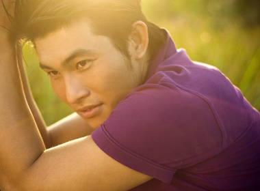 Hong An lang dang mua dong hinh anh