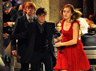 Harry Potter se nude trong tap cuoi hinh anh