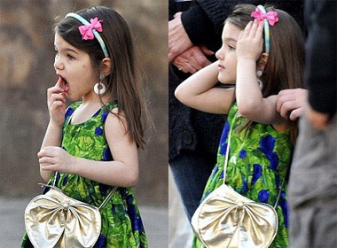 Suri Cruise to son lam dieu hinh anh
