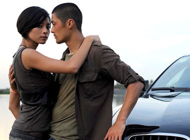 100 nguoi noi tieng den xem 'Bay rong' hinh anh