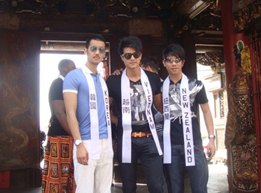 Vinh Thuy khong bi ap luc vi Tien Doan hinh anh