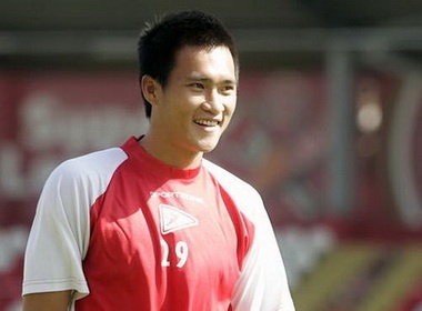 Cong Vinh ghi cu dup trong tran dau cua Leixoes hinh anh