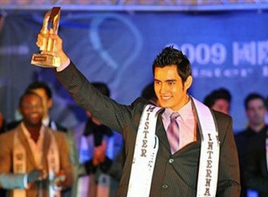 Bolivia gianh ngoi Nam vuong 2009 hinh anh