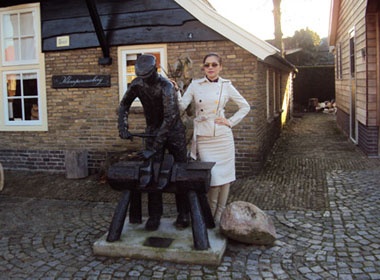 My Dung khoe dang o Ha Lan hinh anh