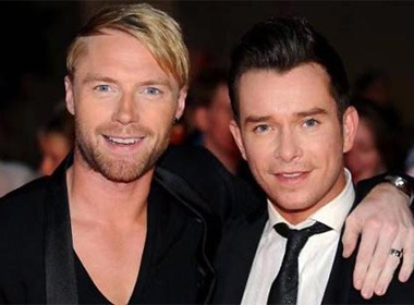 Ronan Keating: ‘Cuoc doi buon vi khong co Stephen Gately’ hinh anh