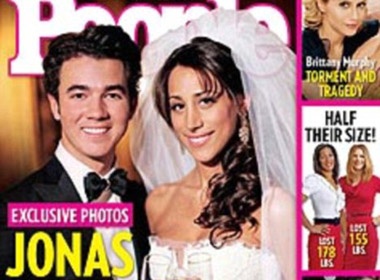 Hinh anh dau tien ve dam cuoi Kevin Jonas hinh anh
