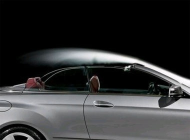 Tim hieu he thong AIRCAP cho xe mui tran cua Mercedes hinh anh