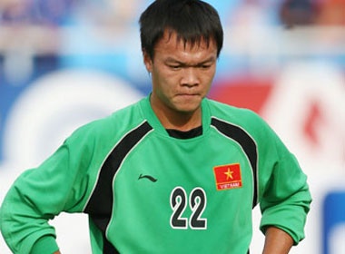 Duong Hong Son im lang sau su co mat ho chieu hinh anh