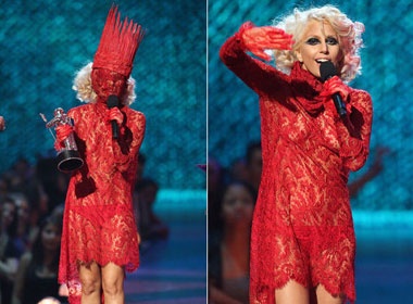 Nhung chiec vay dep nhat thap ky hinh anh