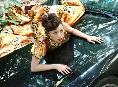 Bao Tran an tuong voi vay da bao hinh anh