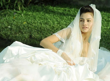 Ngam co dau kieu diem Vu Thu Phuong hinh anh