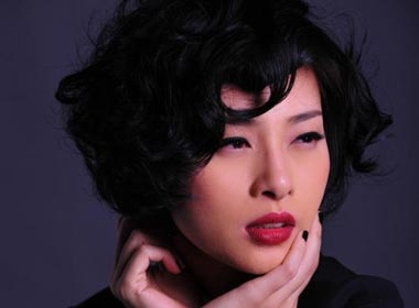 Ngo Thanh Van: 'Cai gi lap lung cung sexy hon!' hinh anh