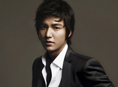 Lee Min Ho dong tinh? hinh anh