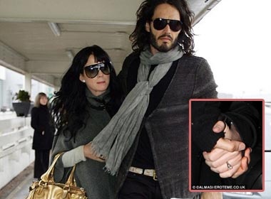 Katy Perry: 'Toi se les neu bi lua tinh' hinh anh