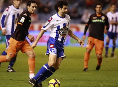 Danh roi chien thang o Riazor, Valencia bi loai hinh anh