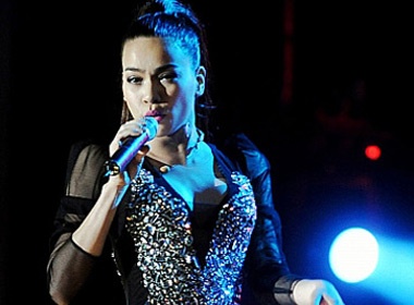 Ho Ngoc Ha mac an tuong nhat nam 2009 hinh anh