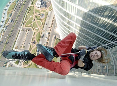 'Nguoi nhen’ muon chinh phuc toa nha cao nhat the gioi hinh anh