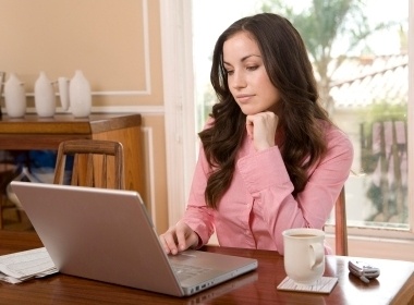 Thoi viec trong hoa binh hinh anh