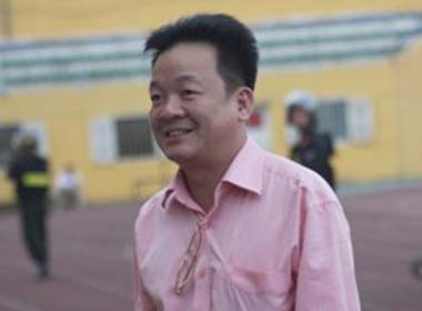 Bau Hien: 'Kiem nhiem hay khong thi do la viec cua ong Calisto va VFF' hinh anh