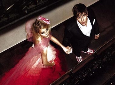 Ngam Chace Crawford no gion voi my nhan hinh anh