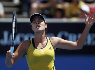 Australia mo rong ngay thu 4: Chia tay them mot hoa hau hinh anh