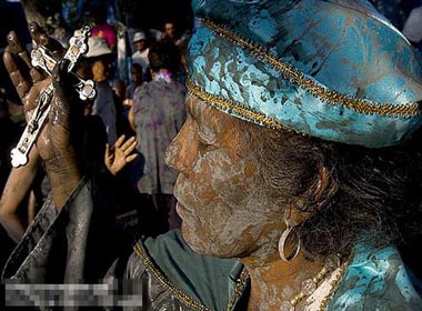 Nhung cach chua benh ky quac dung 'phep thuat' hinh anh