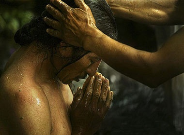 Chua benh tu nang luong dieu ky hinh anh