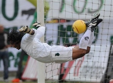 ‘Thu mon dien’ treo gang o tuoi 43 hinh anh