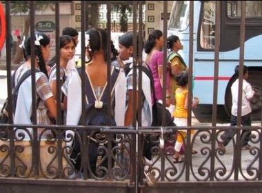 Bao dong trao luu teen tu tu o An Do hinh anh