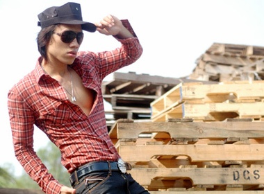 Duong Quoc Hung khoe khoan voi so mi hinh anh