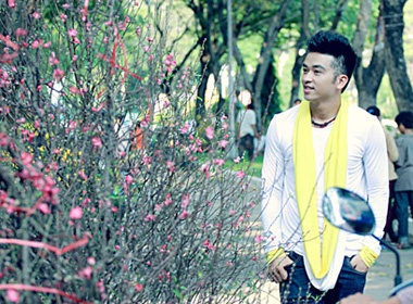 Minh Tuan A# xuong pho ngam hoa hinh anh