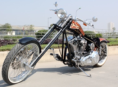 Chiec chopper do kieu 'Than chet' cua dan choi Ha Thanh hinh anh