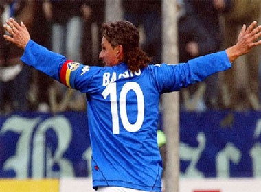 Roberto Baggio va cuoc song an sy hinh anh