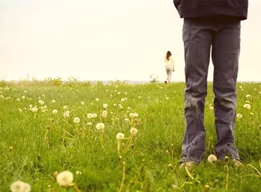 Chon tinh yeu hay danh du? hinh anh