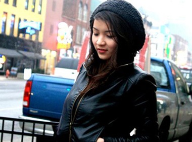 Thuy Top don Tet buon tren dat My hinh anh