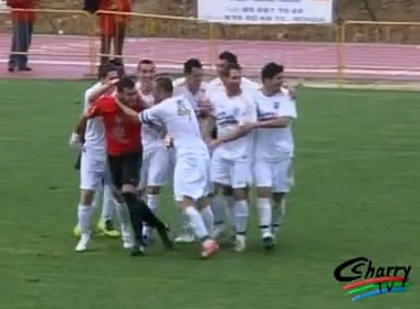 Them mot ban thang ngoan muc tu 'Nguoi gac den' hinh anh