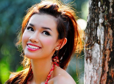 Ngam ve truong thanh cua Quynh Chi hinh anh