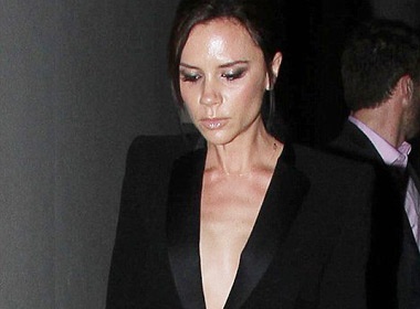 Victoria Beckham lo than hinh 'co huong' hinh anh