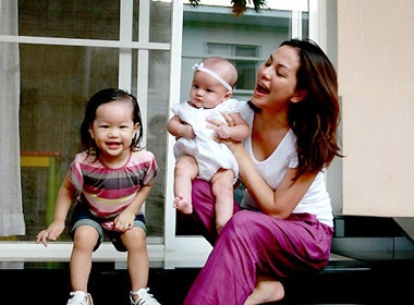 Sieu mau Ngoc Thuy doi tien ty sau ly hon? hinh anh