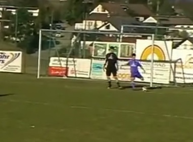 Ban da phan luoi nha ‘dien ro’ nhat lich su hinh anh